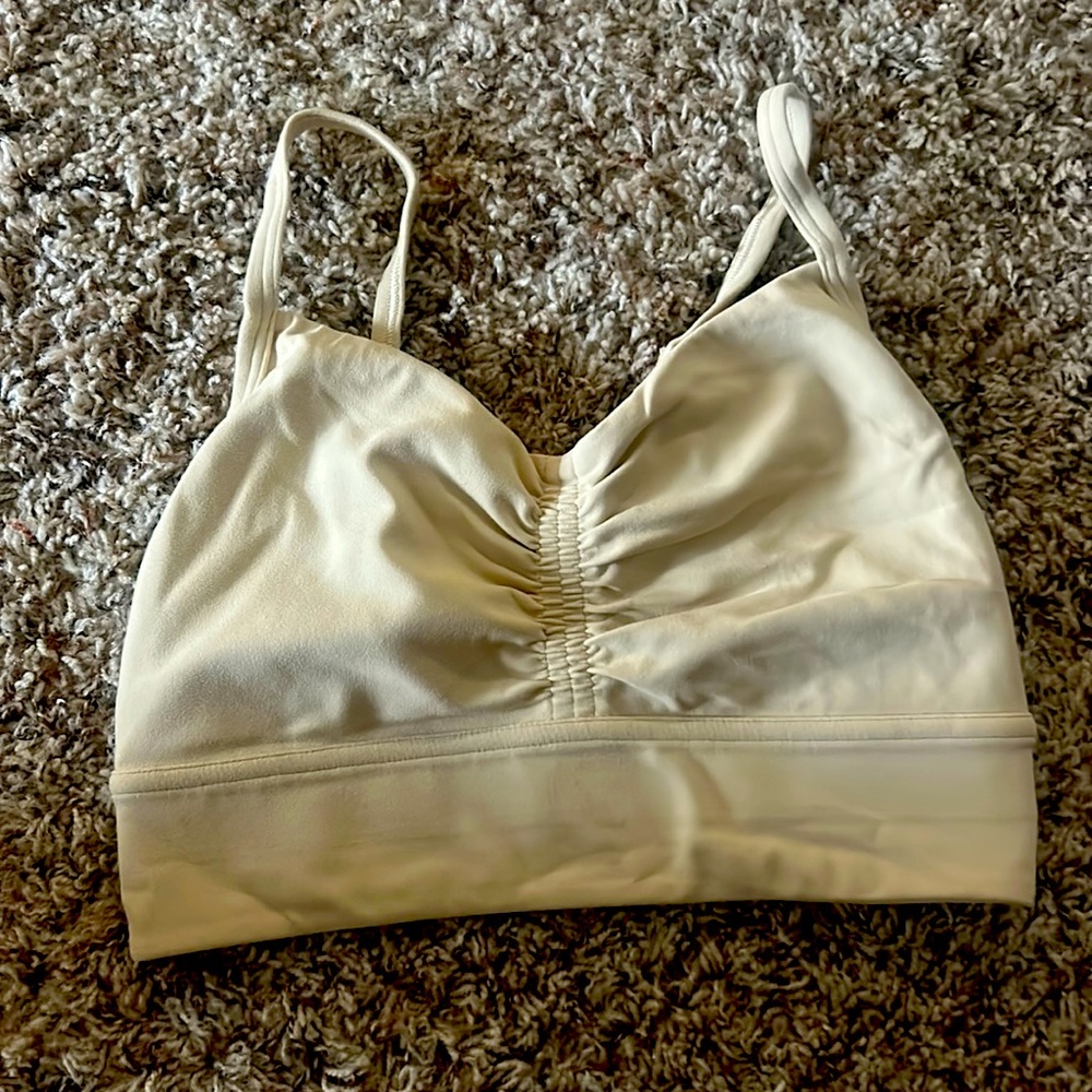 Lululemon bra